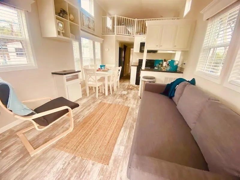 Pinecraft Tiny Home 'Green Parrot ' Sarasota Casa vacanze